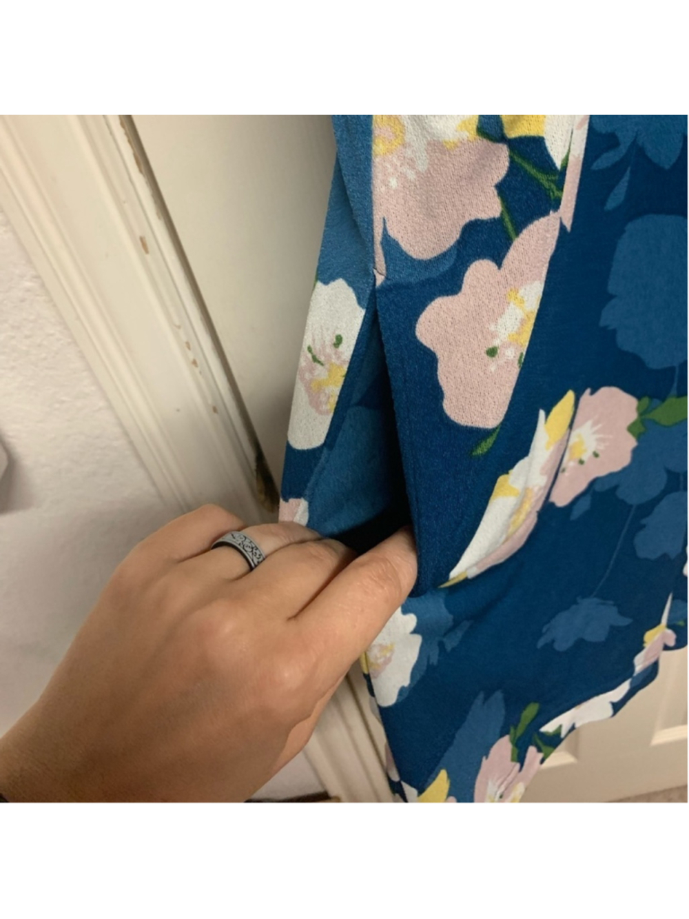 LuLaRoe Xanthe romper with pockets drawstring waist oversized comfy size medium - Picture 9 of 13